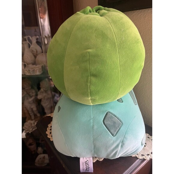 Sleeping Pokémon Bulbasaur Large - Picture 4 of 5